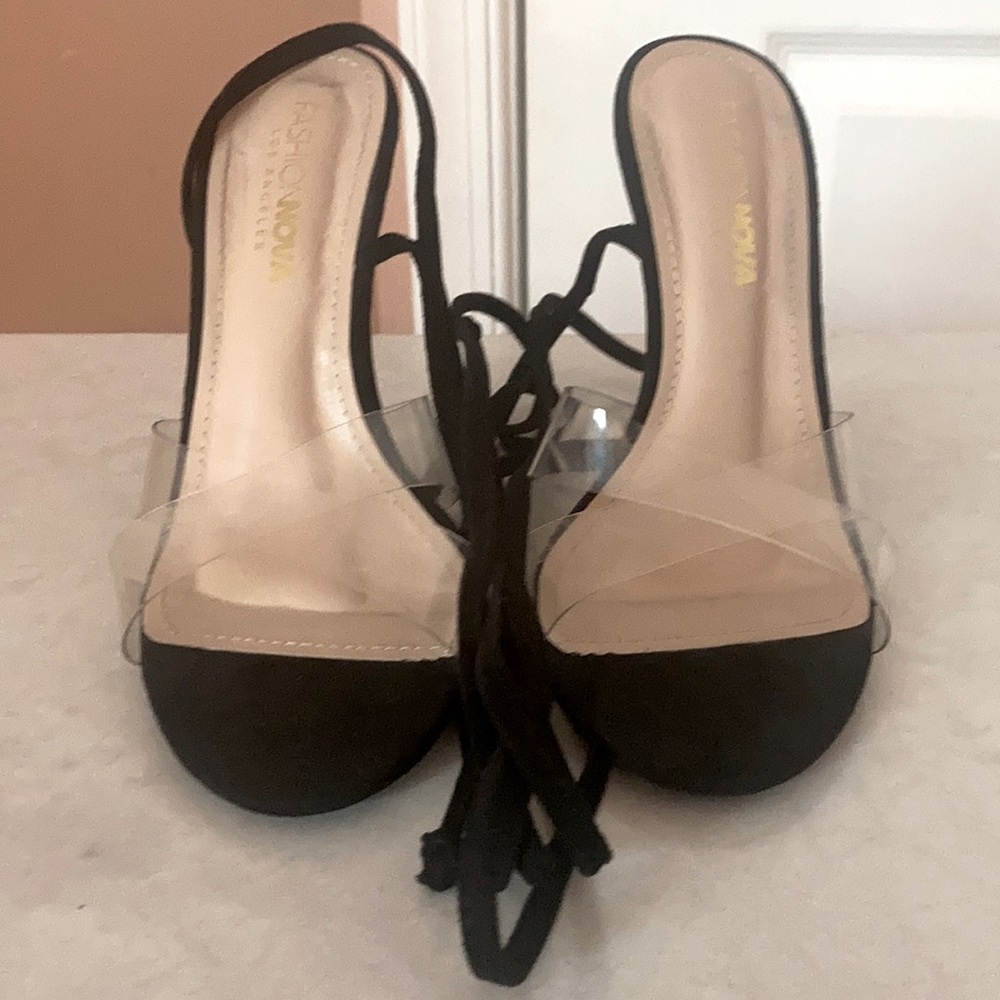 🖤 Fashion Nova wrapped black heels